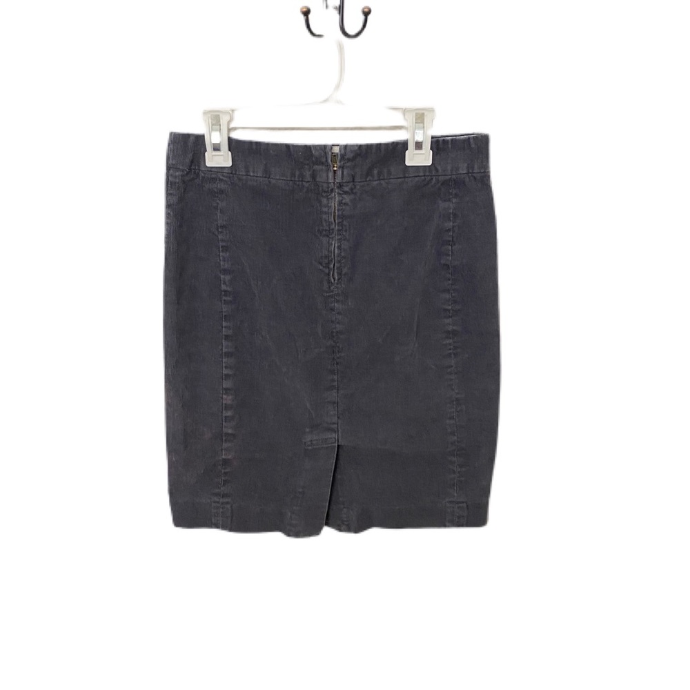 J. Crew grey cord mini skirt front zip and slit in back bottom of skirt size 2P - Picture 5 of 5